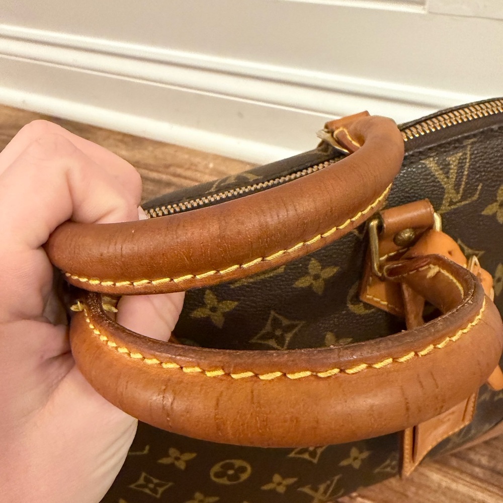 Louis Vuitton Alma PM Brown Monogram Handbag - Picture 6 of 14